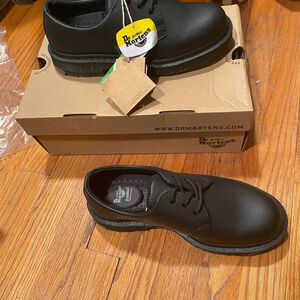 Dr Martens ASTM F2892-18 Safety Shoe, Slip Resistance Airway USM 8 USW 9